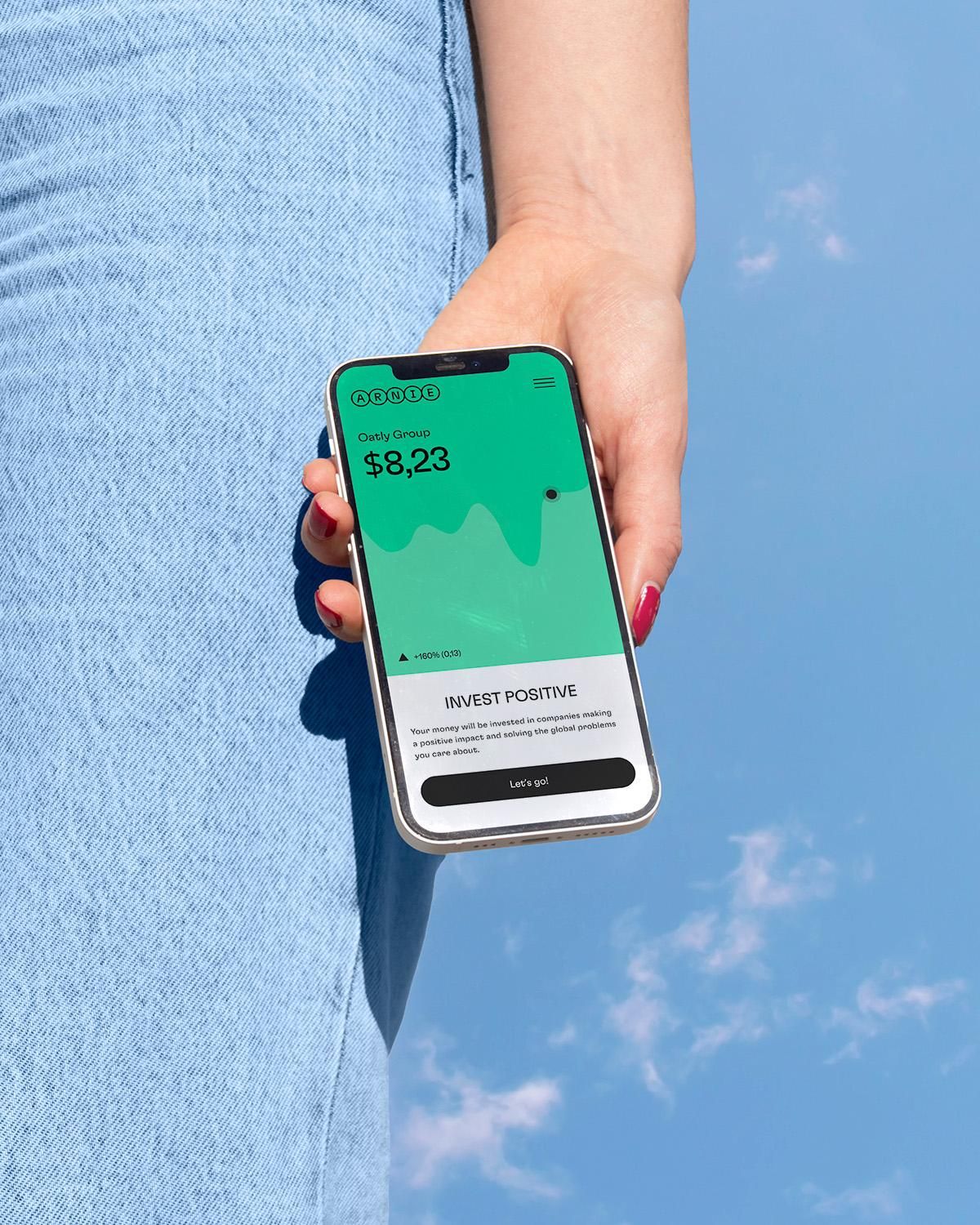 Daypost running on a phone against a summer sky